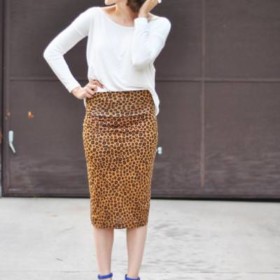 Stretchy Pencil Skirt Tutorial {Skirts}