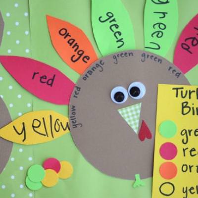Turkey Roll Game {Thanksgiving Games}
