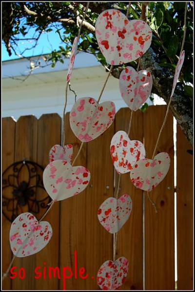 DIY: Valentine Mobile