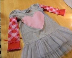 How To Make A Cute Valentines Dress {Tutorial}