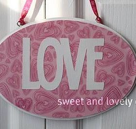 Mod Podge Love Sign {Tutorial}